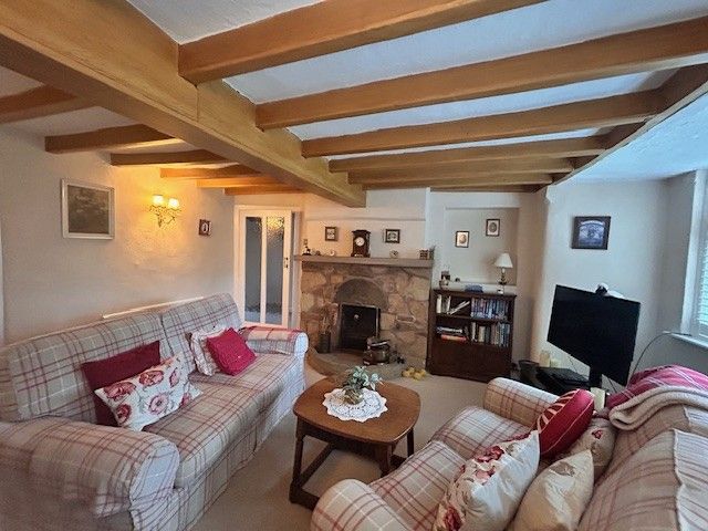 Property photo 2 of 39