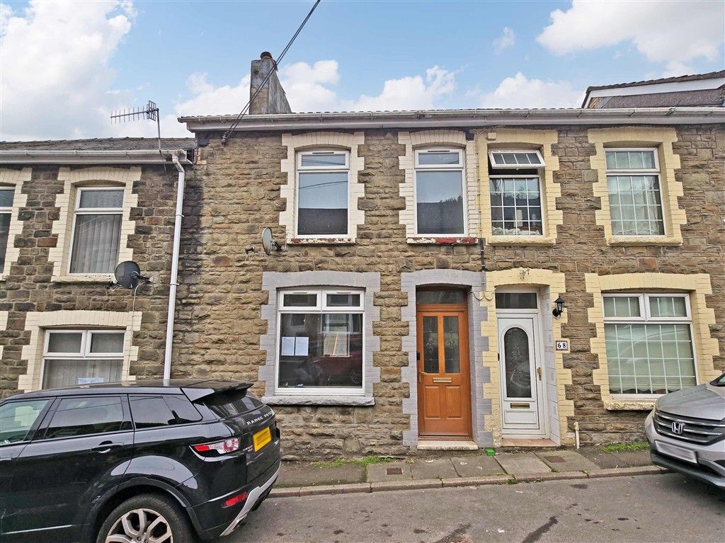 Property photo 1 of 5