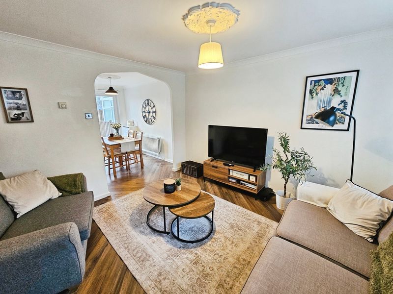 Property photo 3 of 8 Photo 5