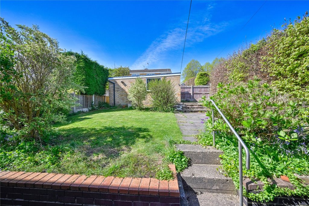 Property photo 2 of 20 Picture No. 21