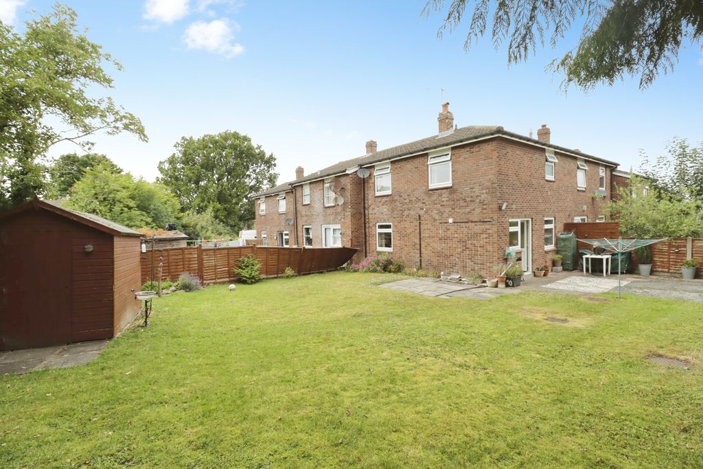 Property photo 3 of 22