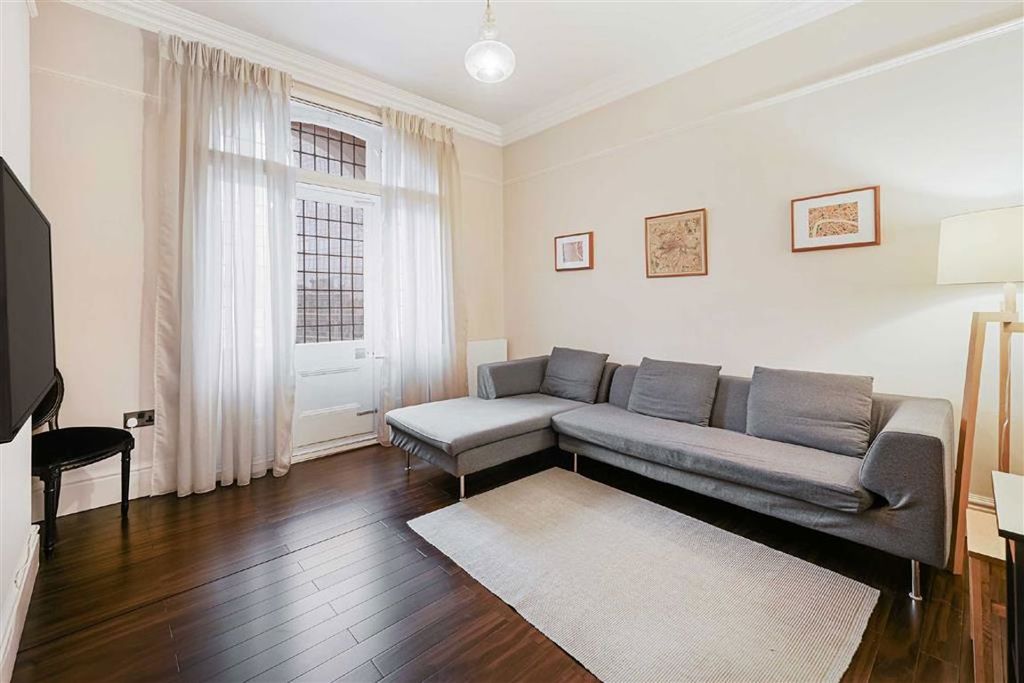 Property photo 3 of 7