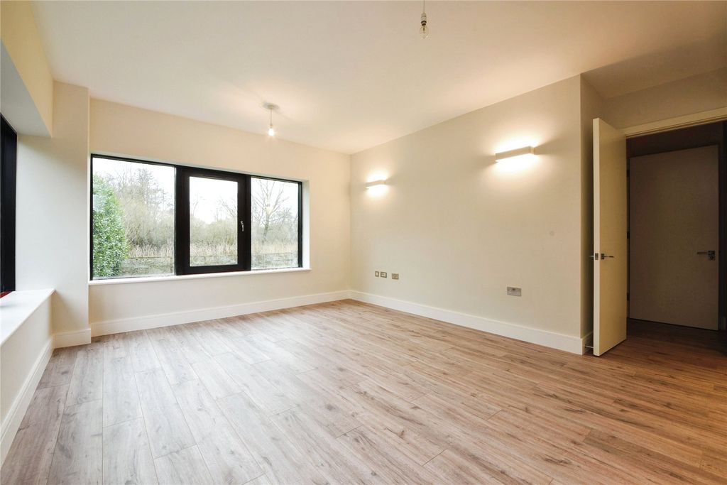 Property photo 3 of 7 Picture No. 03