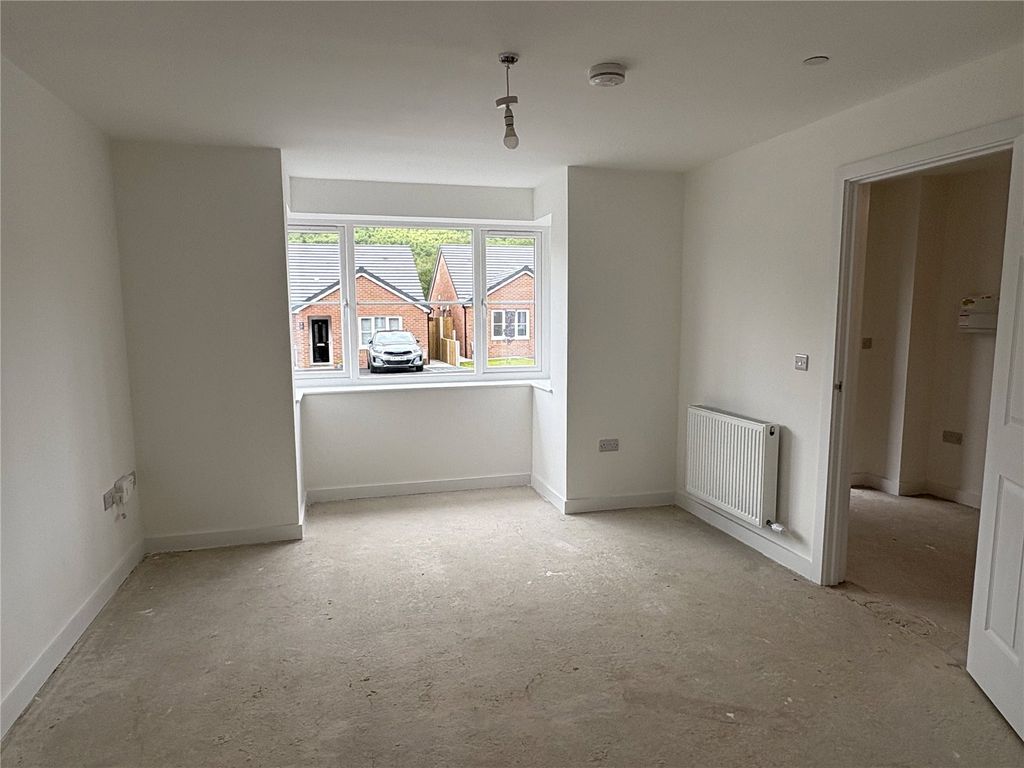 Property photo 3 of 7 Picture No. 06