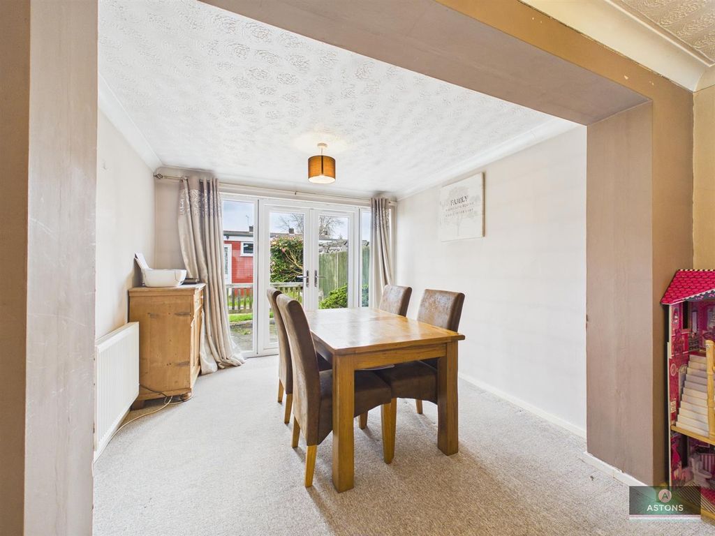 Property photo 3 of 19 Cam02067G0-Pr0220-Still002.Jpg