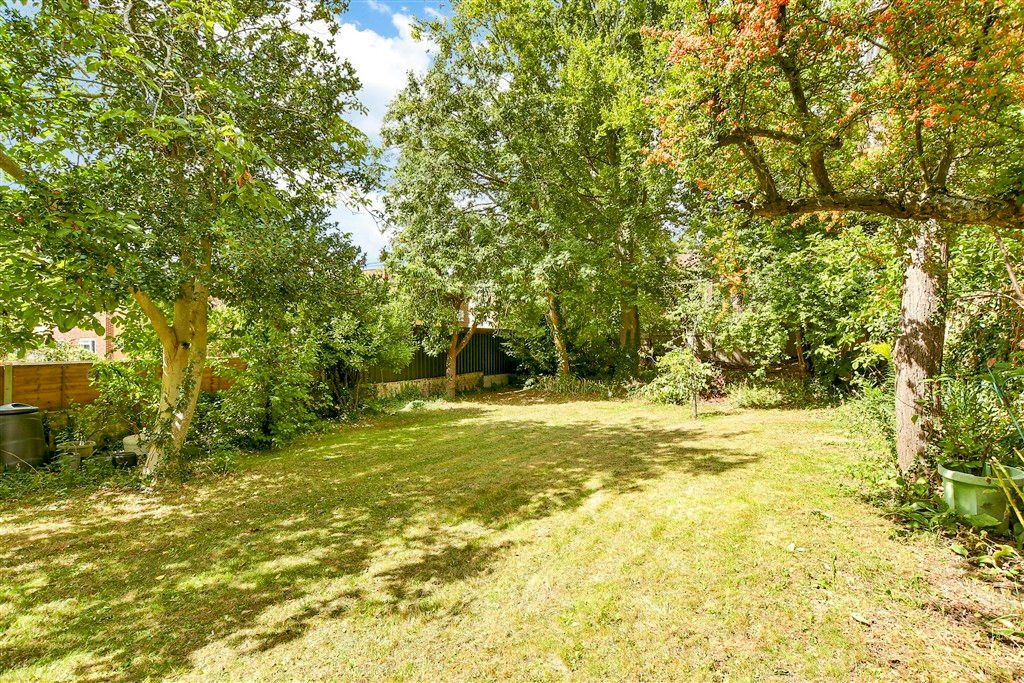 Property photo 1 of 17 Rear Garden