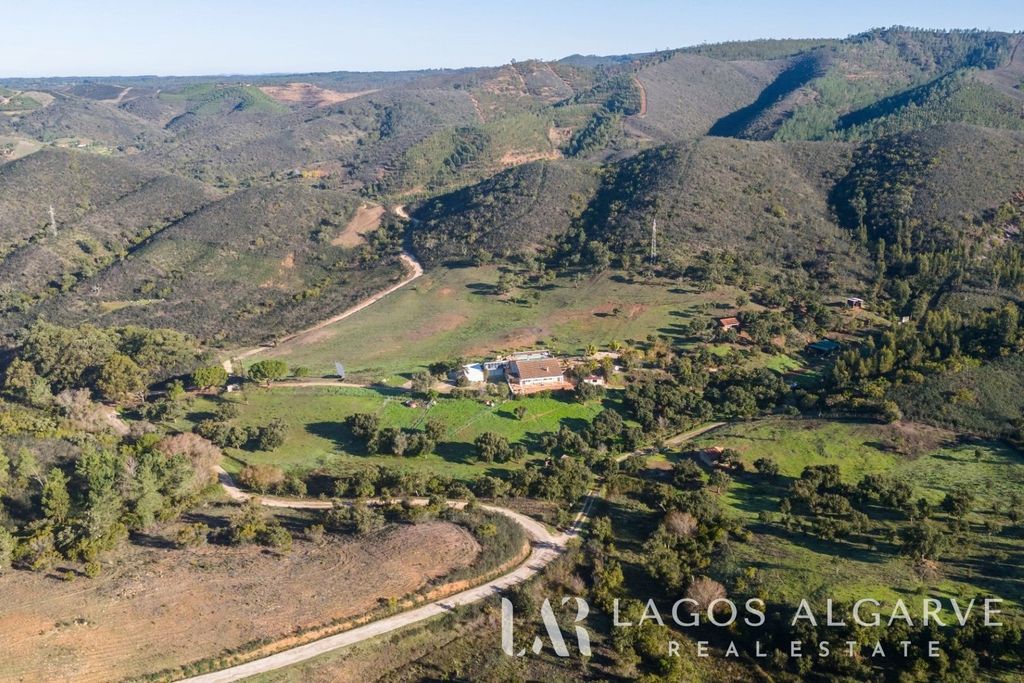 Property photo 1 of 61 Exceptional 4-Bedroom Quinta With 18 Hectares Of Idyllic Countryside