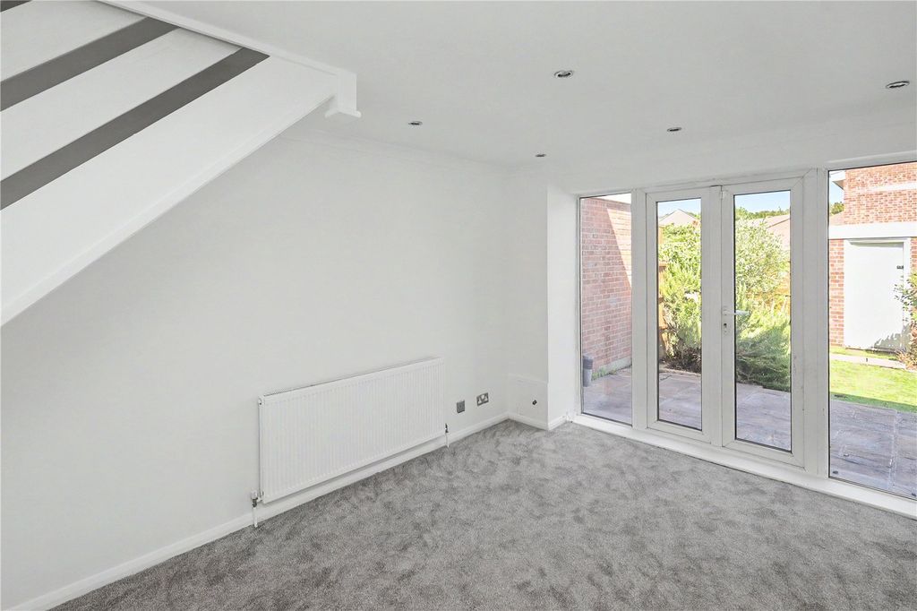 Property photo 3 of 14 Picture No. 25