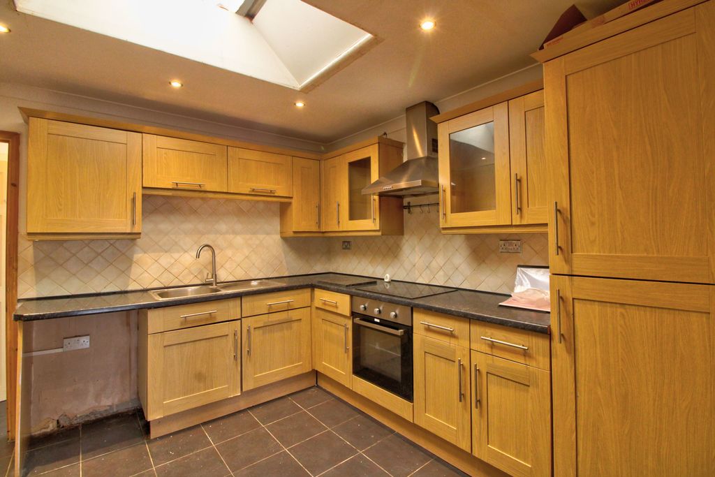 Property photo 3 of 11 Img_6894_5_6Realistic
