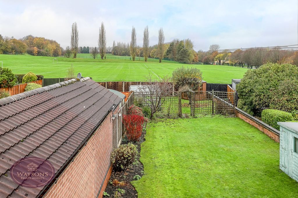 Property photo 2 of 30