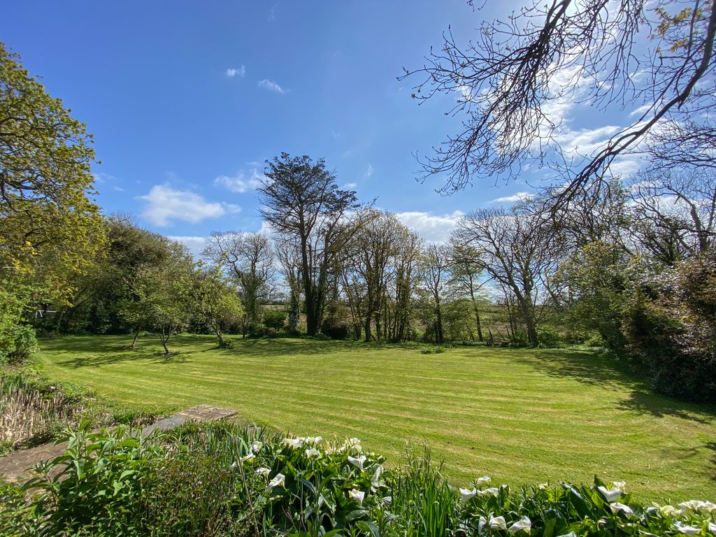 Property photo 1 of 28 Img_6687
