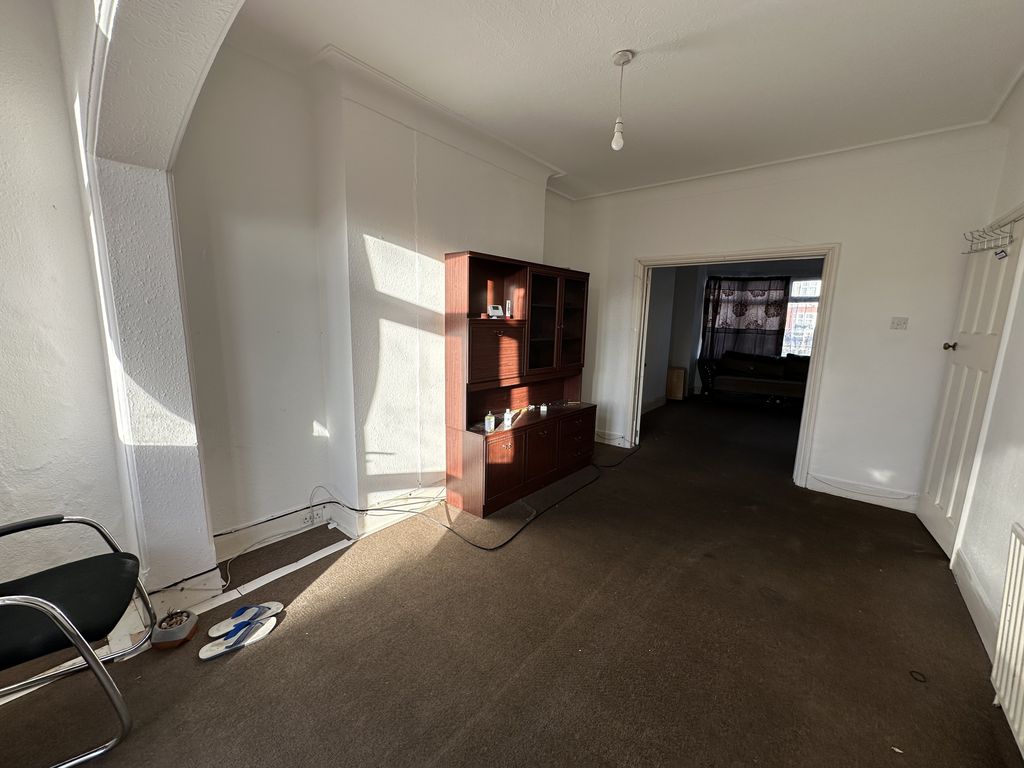 Property photo 3 of 30 Img_4957.Jpg