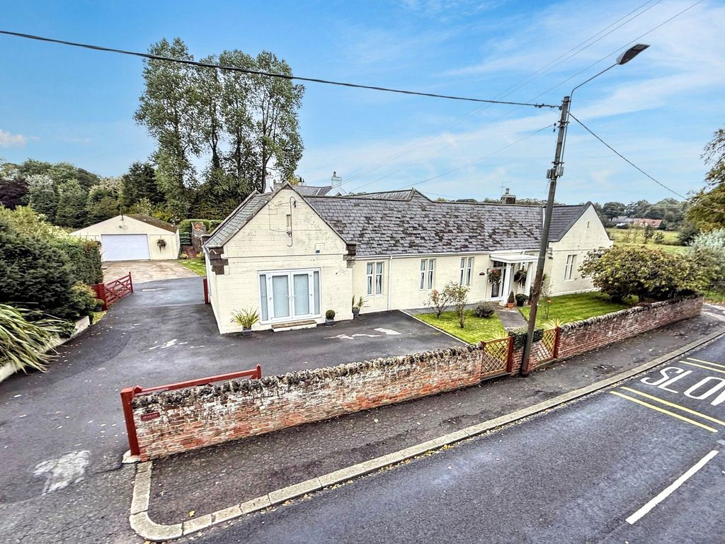 Property photo 1 of 34