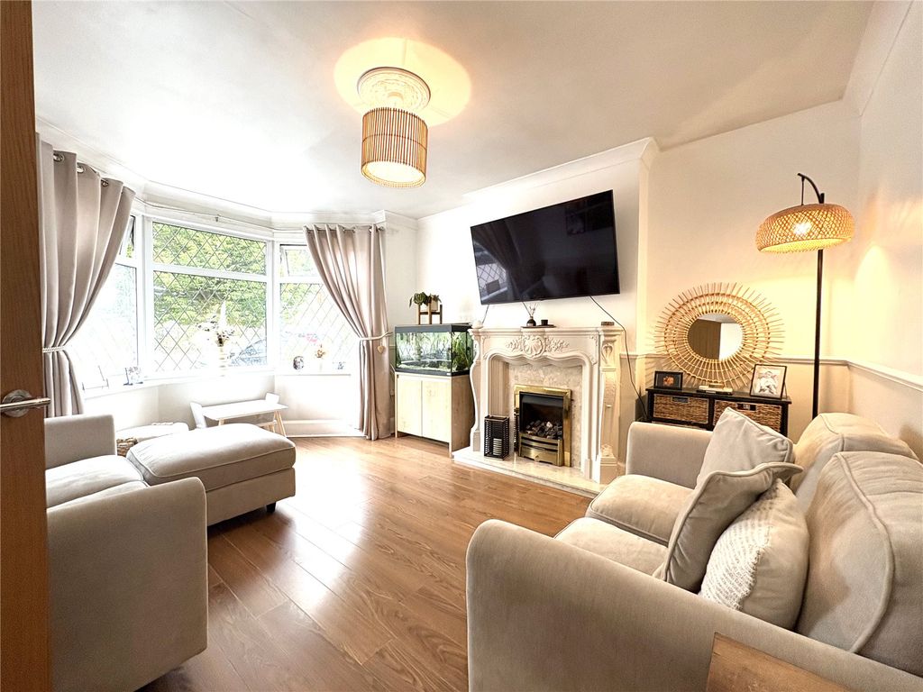 Property photo 2 of 26 Picture No. 66