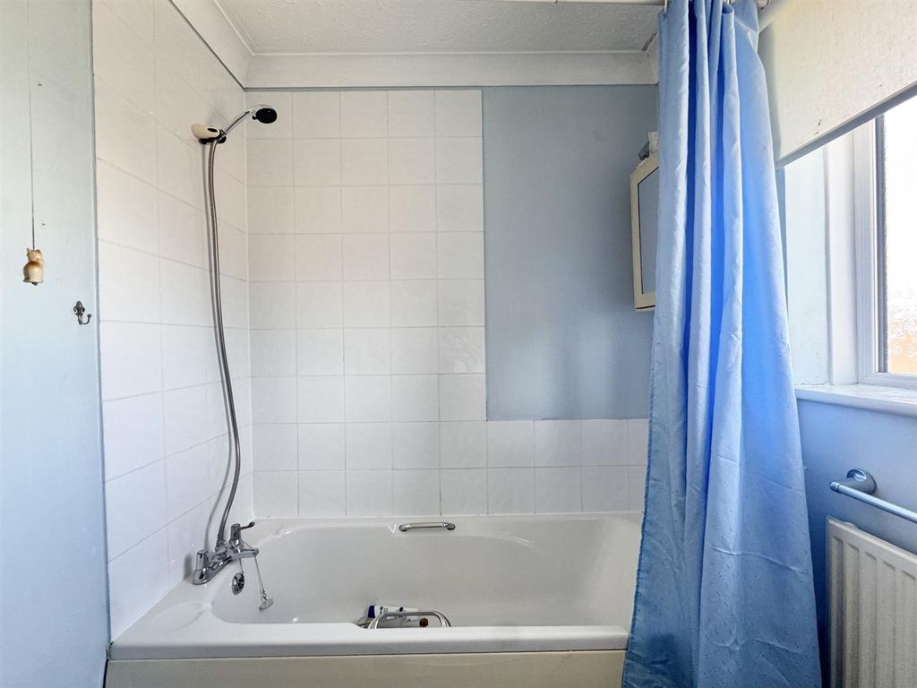 Additional image 9 of 3 bed semi-detached house for saleBristol Road, Highbridge TA9