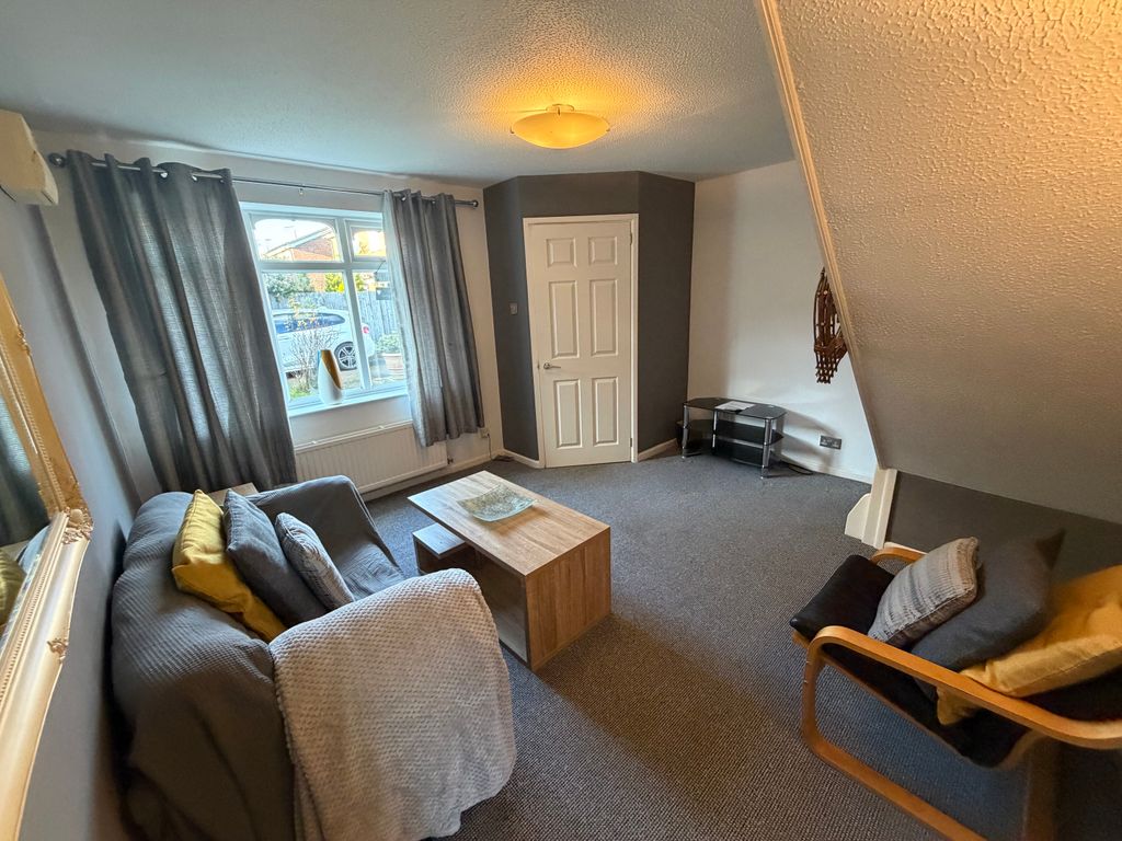 Property photo 3 of 8 Image