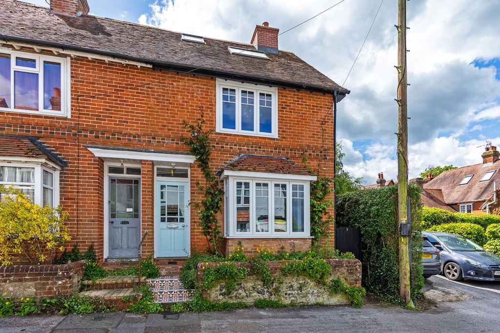 Property photo 1 of 9