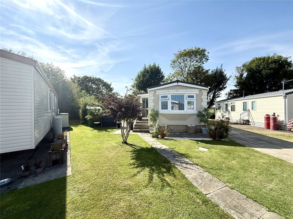 Property photo 1 of 13 Picture No. 12