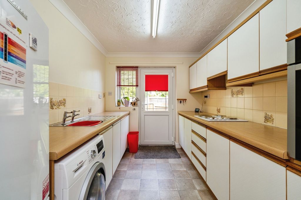 Property photo 3 of 19 Pbox-Img.Jpg