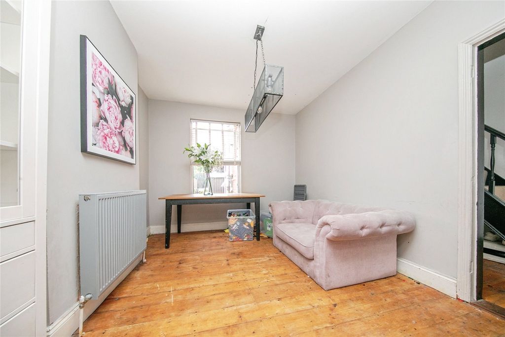 Property photo 2 of 14 Picture No. 38