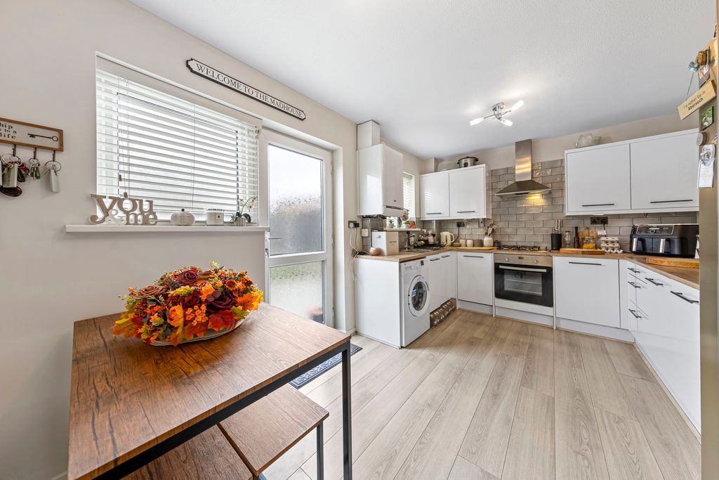 Property photo 1 of 23 Kitchen Diner