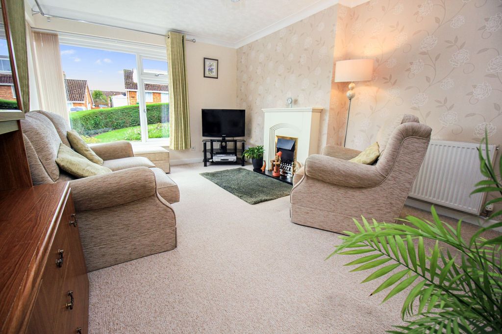 Property photo 2 of 15