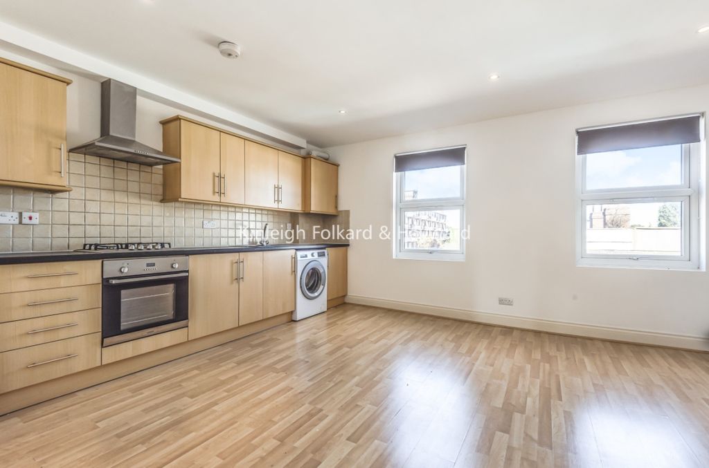 Property photo 1 of 8 7465d148-41c8-4Fb3-8