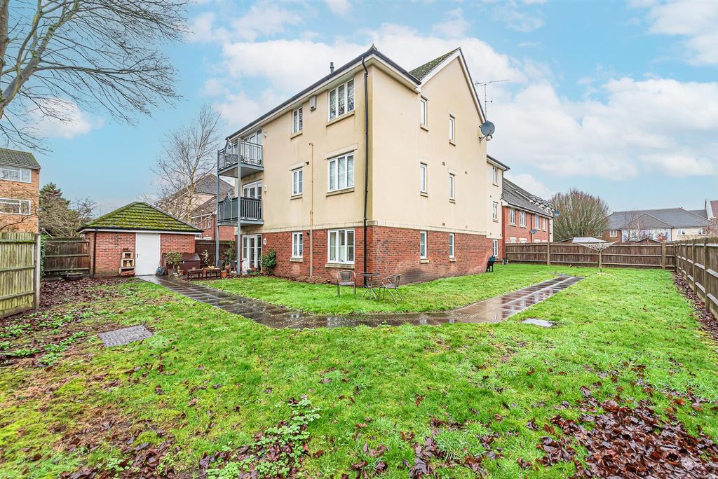 Property photo 1 of 10 Flat 1, 7 Queen Street (14).Jpg