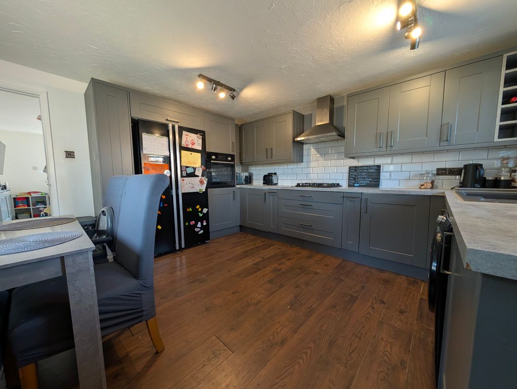 Property photo 2 of 9 Pxl_20260124_094533047