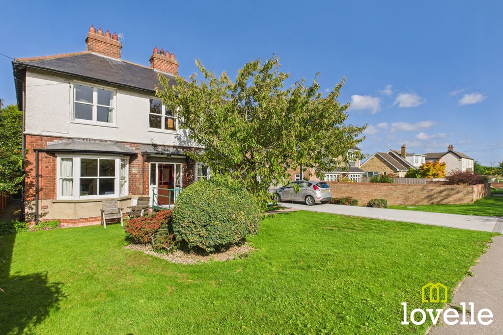 Property photo 1 of 37