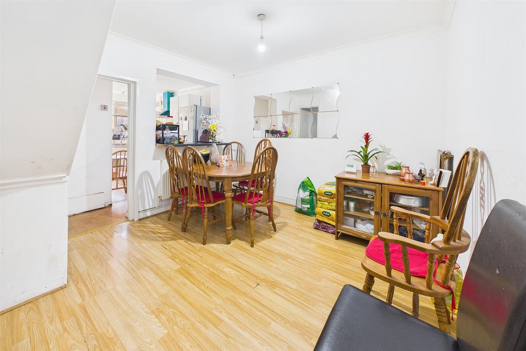 Property photo 2 of 7 Reception Room