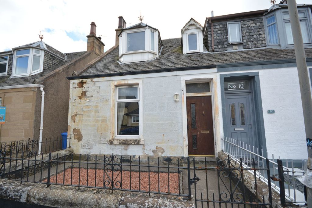 Property photo 1 of 9