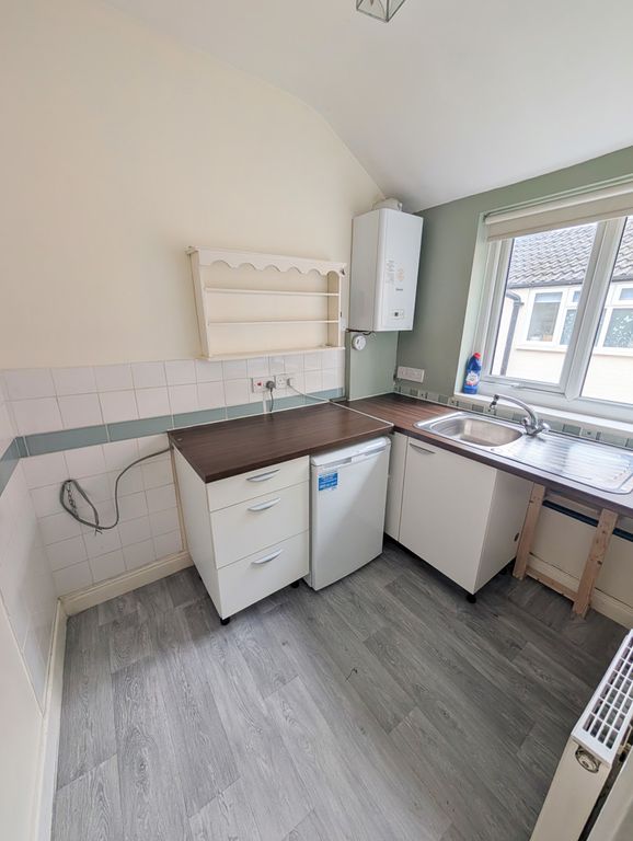 Property photo 2 of 9 Photo 6