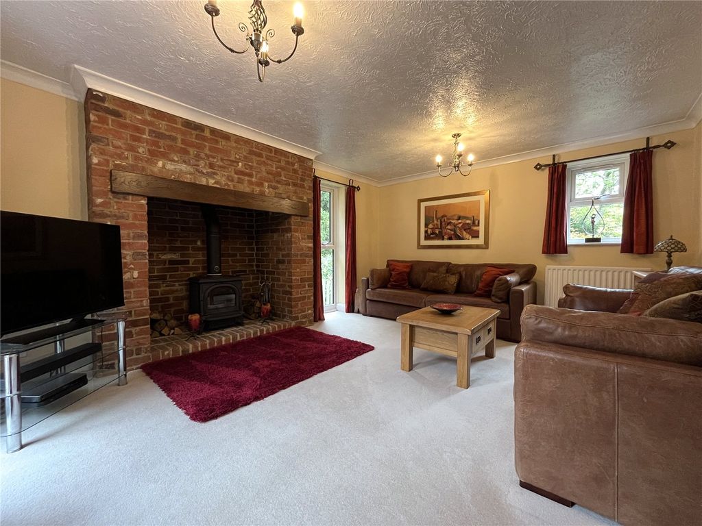 Property photo 3 of 24 Picture No. 19