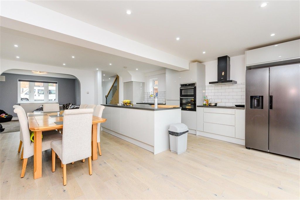 Property photo 2 of 10 Kitchen/Diner