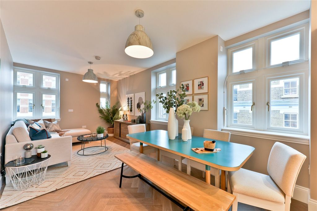 Property photo 1 of 12 Reception Room