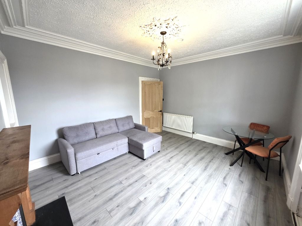 Property photo 2 of 11 Photo 2