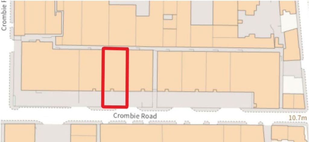Property photo 3 of 3 Crombie Rd (28).Jpg