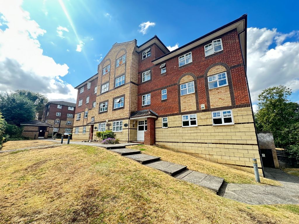 Property photo 1 of 10 5378911