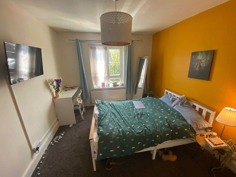 Property photo 1 of 4