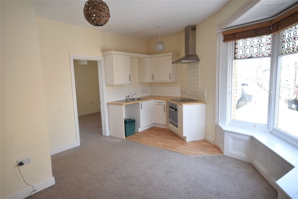 Property photo 3 of 4 Picture No. 04