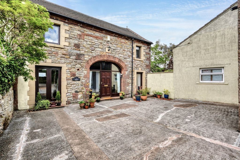 Property photo 1 of 26