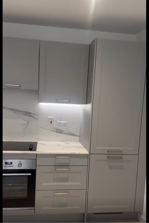 Property photo 2 of 3