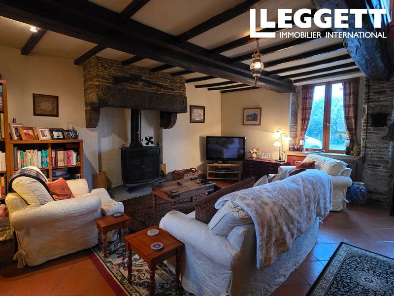 Property photo 3 of 10