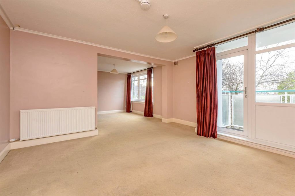 Property photo 3 of 20 Picture No. 11