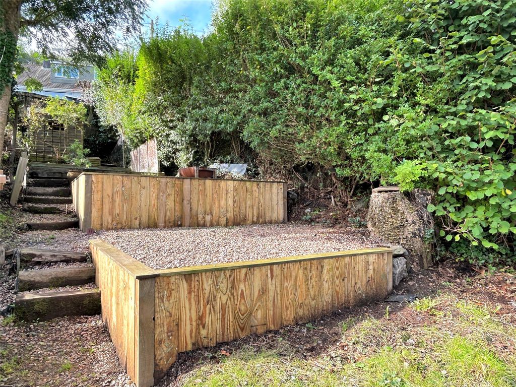 Property photo 3 of 14 Picture No. 15