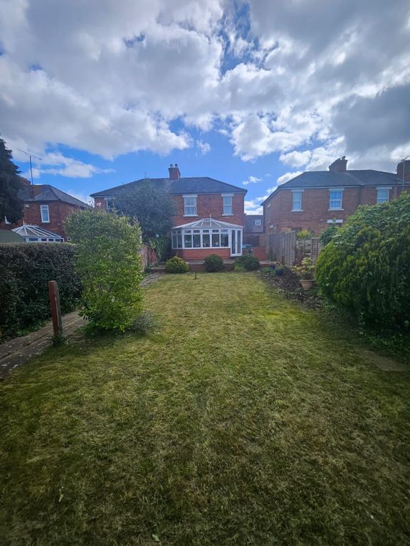Property photo 3 of 4