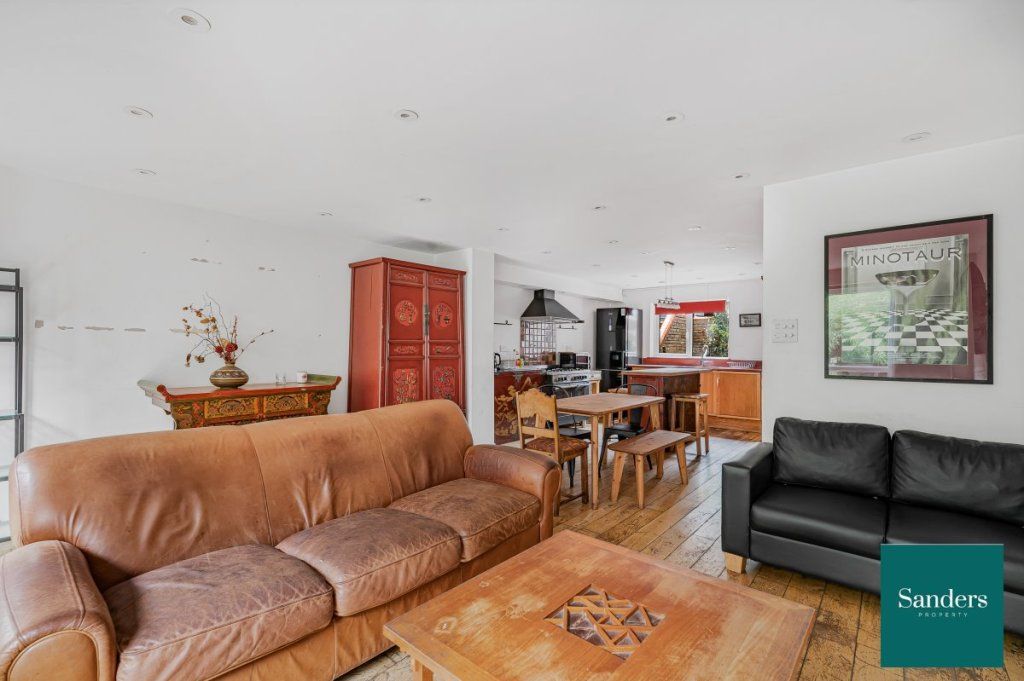 Property photo 3 of 29