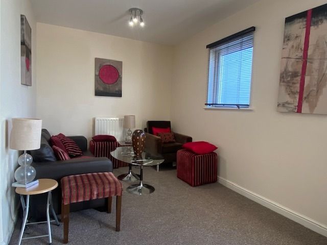 Property photo 3 of 13 4773532