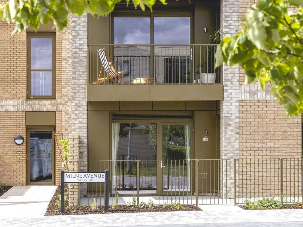 Property photo 1 of 20 Picture No. 02